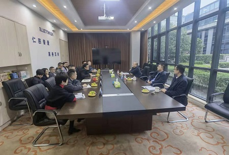 华体会(中国)一站式服务平台总裁刘志刚带队赴发展春华华体会(中国)一站式服务平台开展调研