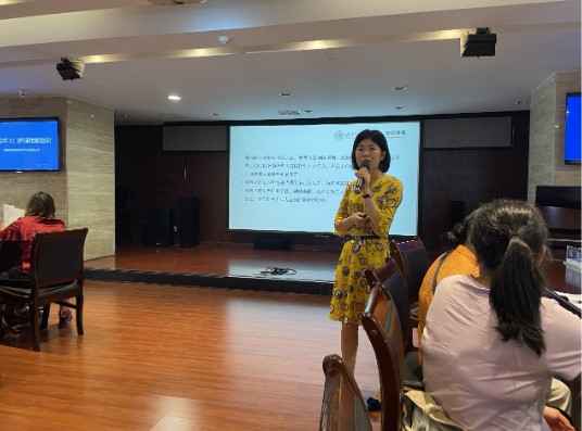 “强化岗位技能，培养业务人才” ——华体会平台养老联合湖南中医药大学护理学院组织开展养老护理员专题培训